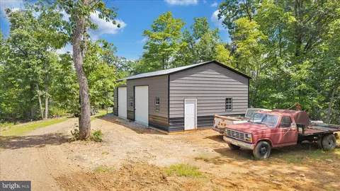 Exterior - 415 Grahams Farm Rd, Stuart, VA 24171 photo 27 of 30