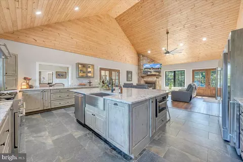 Kitchen - 415 Grahams Farm Rd, Stuart, VA 24171 photo 4 of 7