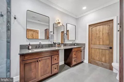 Bath - 415 Grahams Farm Rd, Stuart, VA 24171 photo 10 of 13