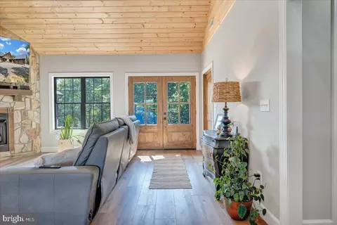 Entry Way - 415 Grahams Farm Rd, Stuart, VA 24171 photo 1 of 5