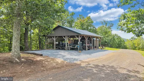 Exterior - 415 Grahams Farm Rd, Stuart, VA 24171 photo 24 of 30