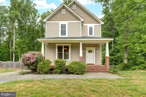 2948 New Hope Rd, Powhatan, VA 23139