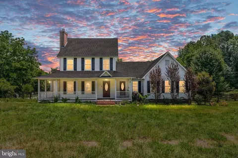 3130 Maidens Rd, Powhatan, VA 23139