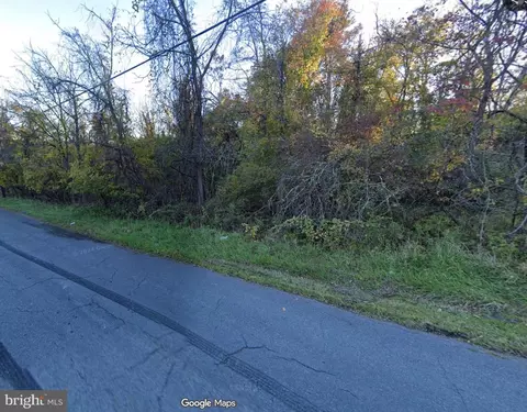 Jake Bufford Avenue, Pulaski, VA 24301