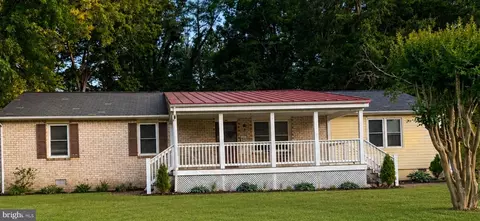 5209 Bickings Ln, Prince George, VA 23875