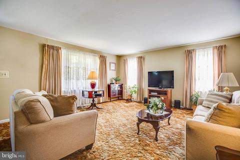 4035 C St, Triangle, VA 22172 photo 2