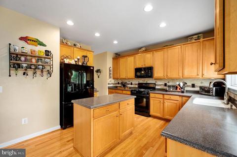4190 Agency Loop, Triangle, VA 22172 photo 17
