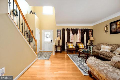 4190 Agency Loop, Triangle, VA 22172 photo 7