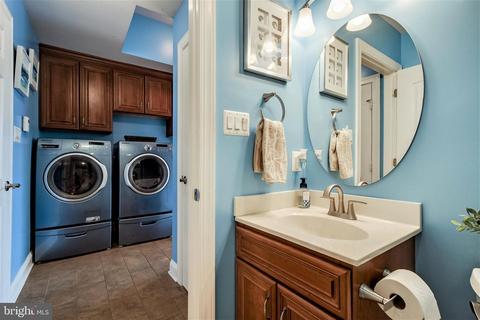 8276 Roxborough Loop, Gainesville, VA 20155 photo 25