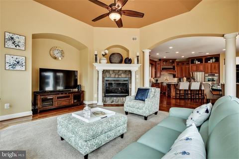 8276 Roxborough Loop, Gainesville, VA 20155 photo 30