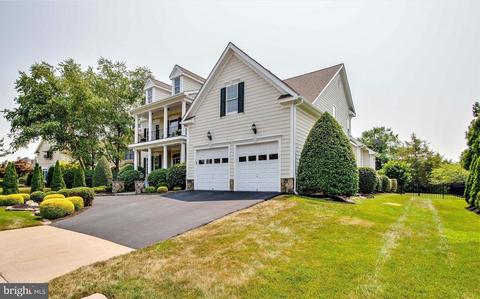8276 Roxborough Loop, Gainesville, VA 20155 photo 3