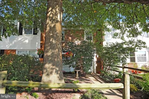 8293 Community Dr, Manassas, VA 20109 photo 3