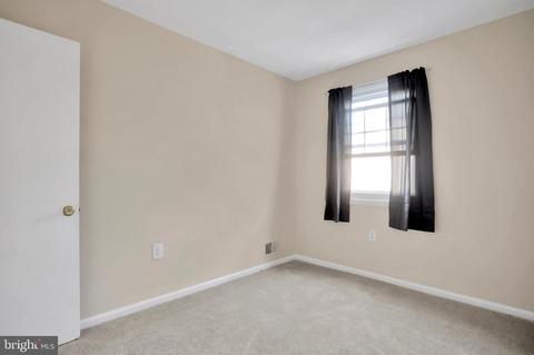 8293 Community Dr, Manassas, VA 20109 photo 19