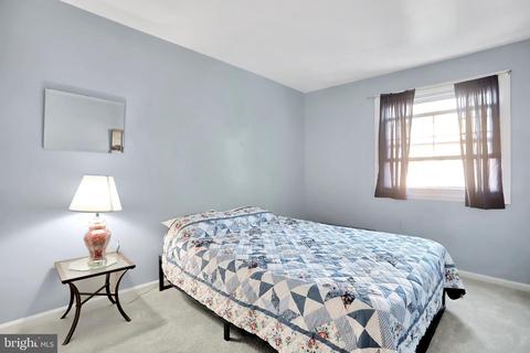8293 Community Dr, Manassas, VA 20109 photo 22