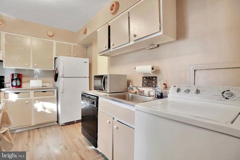 8293 Community Dr, Manassas, VA 20109 photo 6
