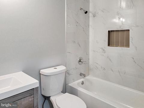 18523 Amidon Ave, Triangle, VA 22172 photo 25