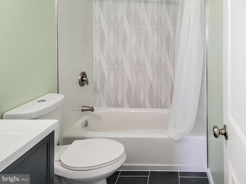 18523 Amidon Ave, Triangle, VA 22172 photo 17