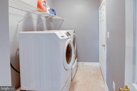 4156 Agency Loop, Triangle, VA 22172 photo 19