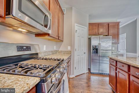 18575 Quantico Gateway Dr, Triangle, VA 22172 photo 16
