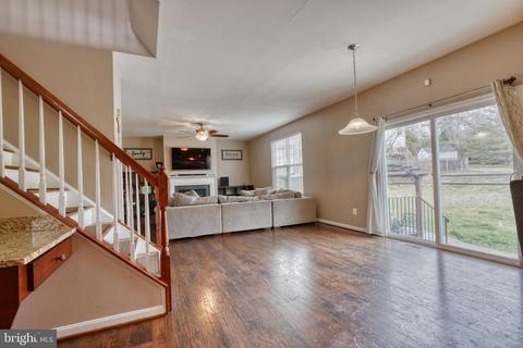 18575 Quantico Gateway Dr, Triangle, VA 22172 photo 19