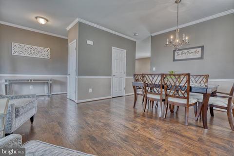 18575 Quantico Gateway Dr, Triangle, VA 22172 photo 5