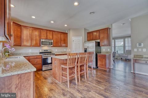 18575 Quantico Gateway Dr, Triangle, VA 22172 photo 12