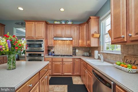 13611 Dodsworth Dr, Bristow, VA 20136 photo 23