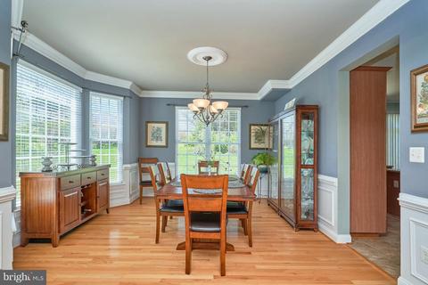 13611 Dodsworth Dr, Bristow, VA 20136 photo 11