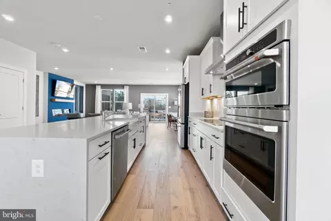 218 Park Central Ter # B, Manassas, VA 20111