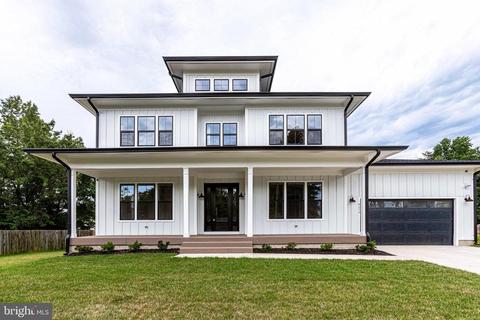 9270 Devlins Grove Pl, Bristow, VA 20136
