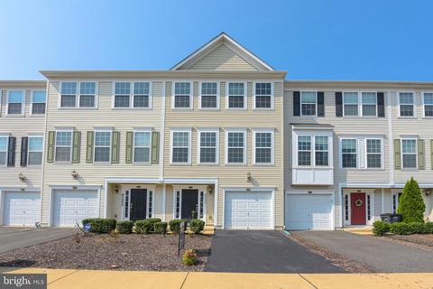 8324 Scotland Loop, Manassas, VA 20109 photo 1