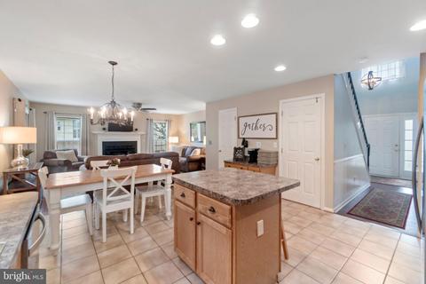 9074 Cottage Loop, Bristow, VA 20136 photo 14