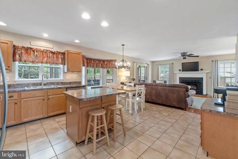 9074 Cottage Loop, Bristow, VA 20136 photo 11