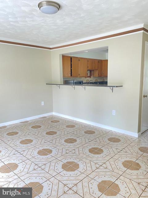 3498 Beechwood Ln, Triangle, VA 22172 photo 6