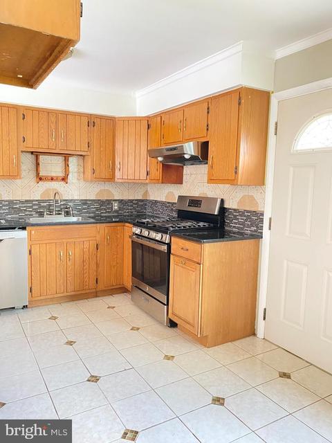 3498 Beechwood Ln, Triangle, VA 22172 photo 8