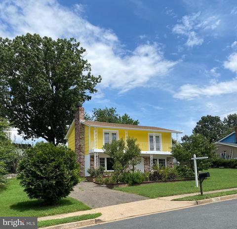 3498 Beechwood Ln, Triangle, VA 22172 photo 1