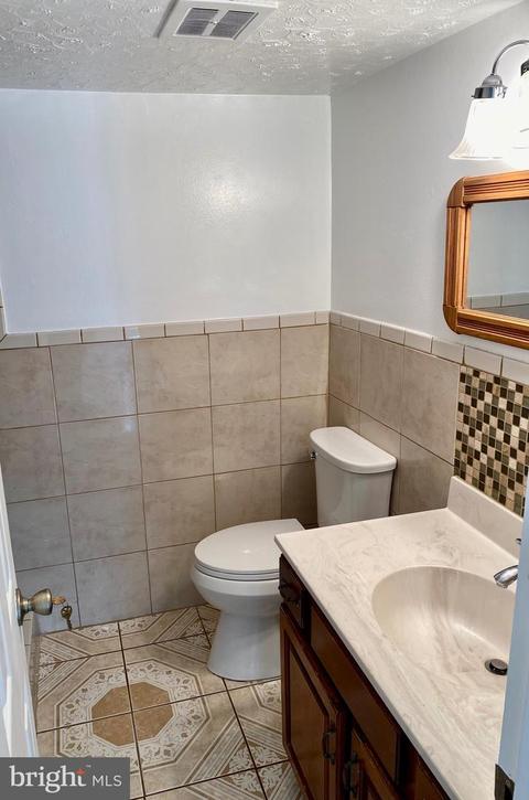 3498 Beechwood Ln, Triangle, VA 22172 photo 18