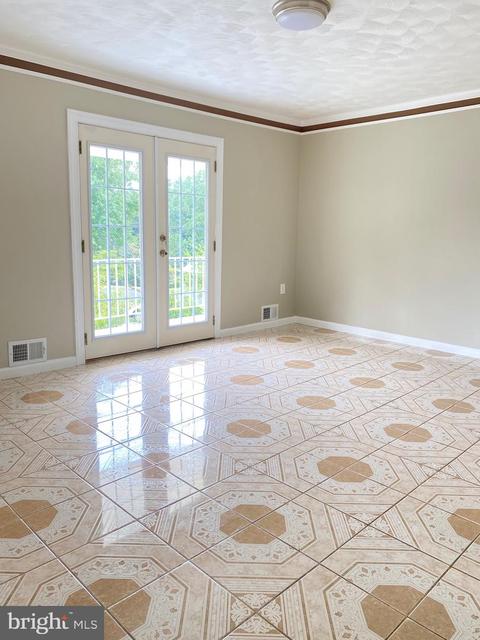 3498 Beechwood Ln, Triangle, VA 22172 photo 4