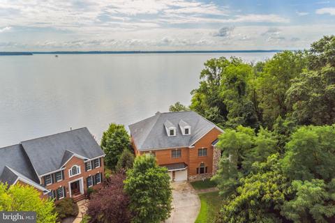 15021 Boaters Cove Pl, Woodbridge, VA 22191