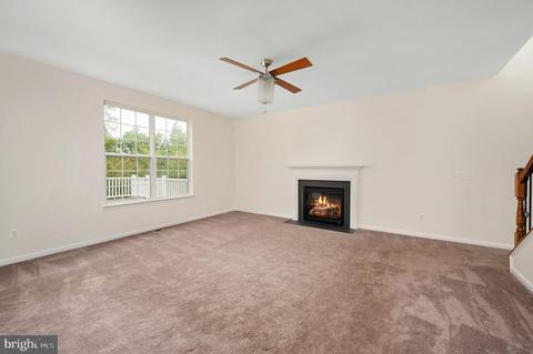 4208 Lehman Ct, Triangle, VA 22172 photo 14
