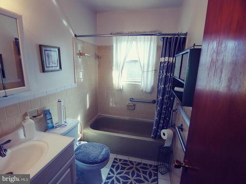 19005 Queen Dr, Triangle, VA 22172 photo 16