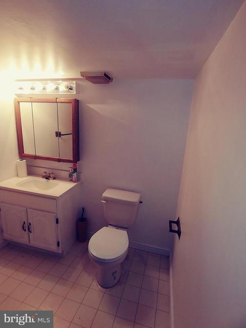 19005 Queen Dr, Triangle, VA 22172 photo 27