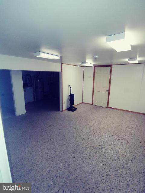 19005 Queen Dr, Triangle, VA 22172 photo 25