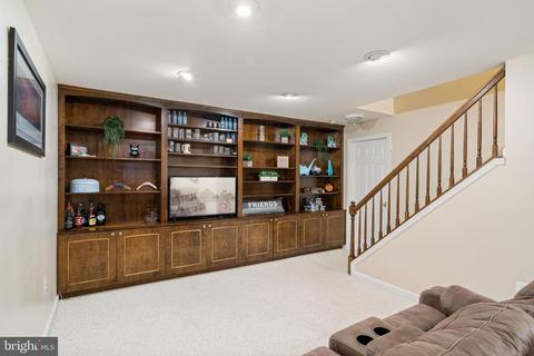 9836 Rainleaf Ct, Bristow, VA 20136 photo 38