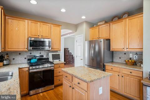 9836 Rainleaf Ct, Bristow, VA 20136 photo 18