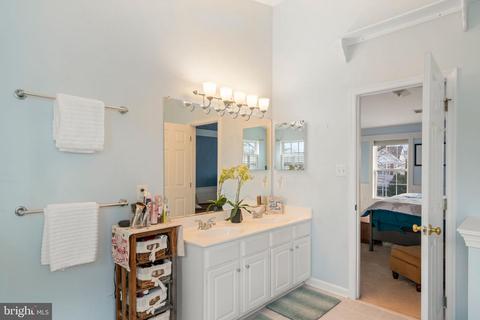 9836 Rainleaf Ct, Bristow, VA 20136 photo 36