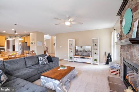 9836 Rainleaf Ct, Bristow, VA 20136 photo 13