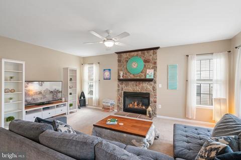 9836 Rainleaf Ct, Bristow, VA 20136 photo 10