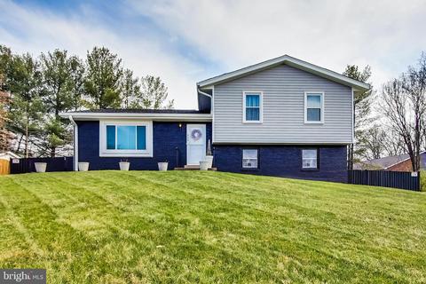 8299 Dixie Ct, Manassas, VA 20110