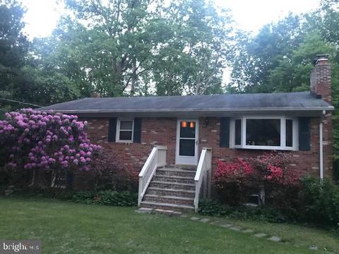 15927 Smithey Dr, Haymarket, VA 20169
